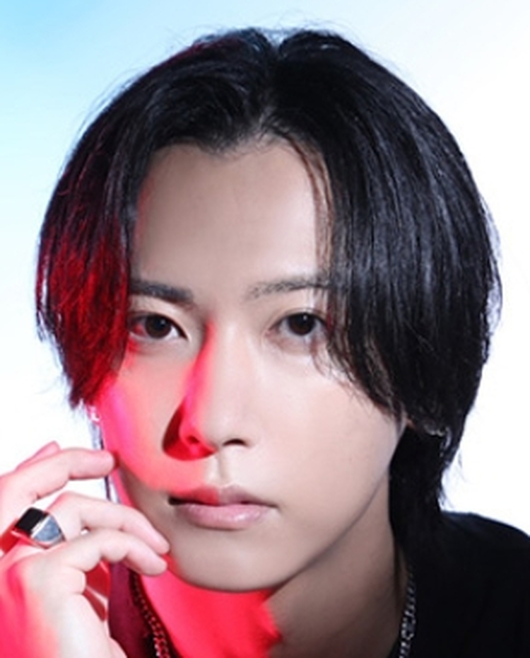 天城優雅